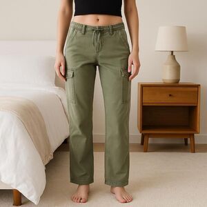 American-eagle-outfitters Women's Green and Khaki Trousers